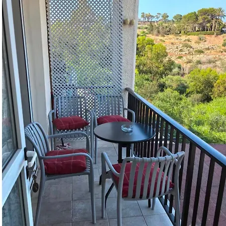 Walk To Harbour, 1 Bedroom Bebe 108 *